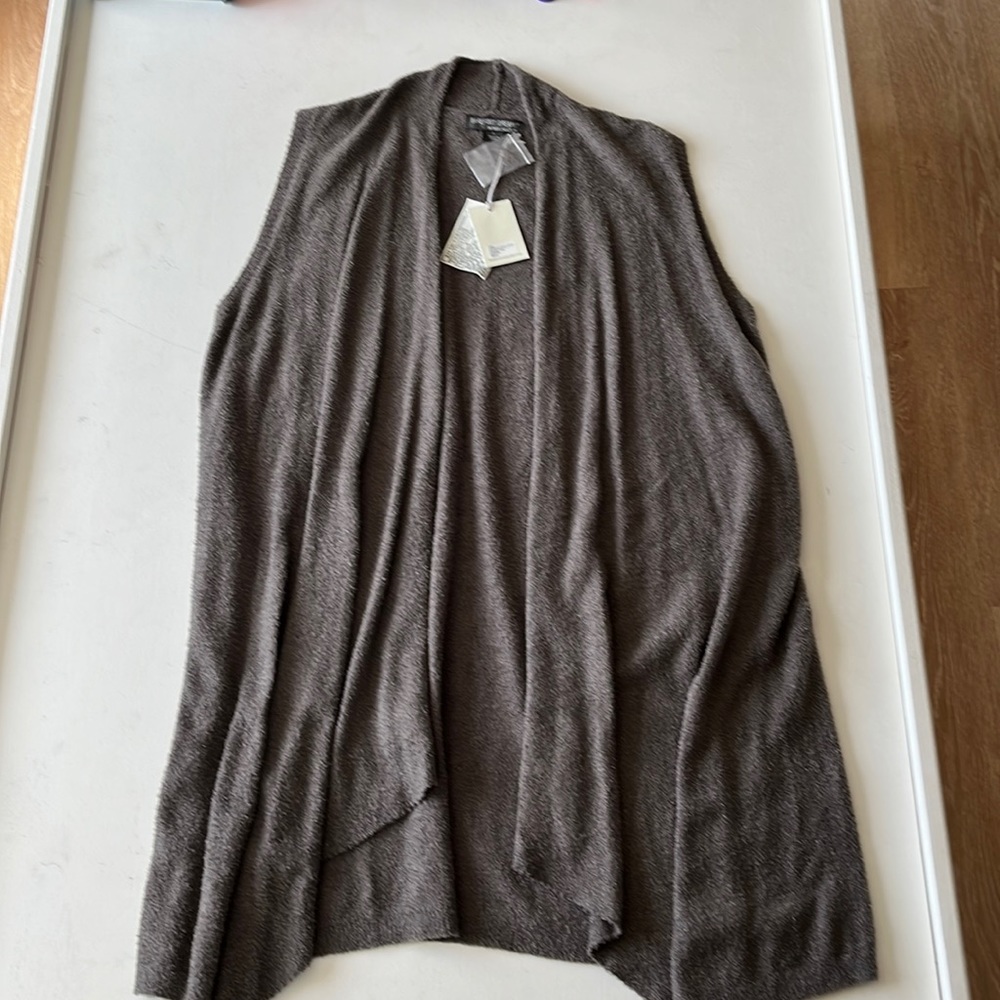 NWT Barefoot Dreams Bamboo Chic Lite Calypso Vest